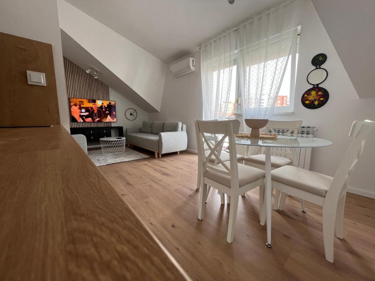 Urban Cozy Apartments Zagreb Bagian luar foto
